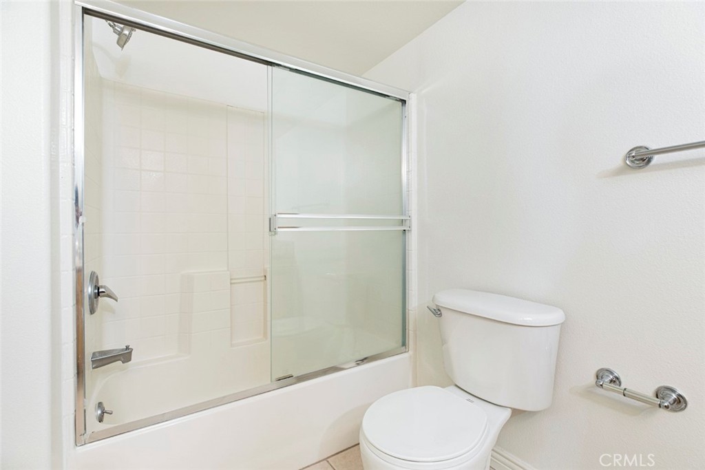 2716 Honolulu Avenue 103