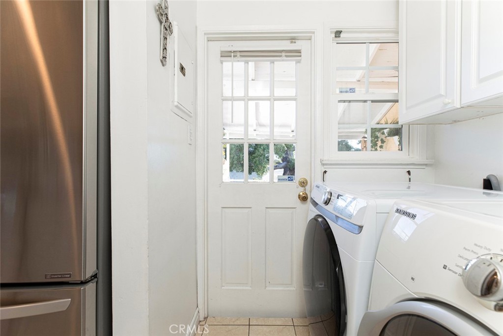 812 814 E Doran Street