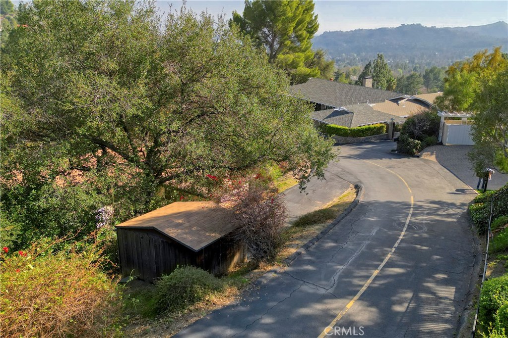 5366 Vista Lejana Lane