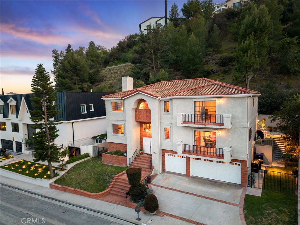 3401 Country Club Drive