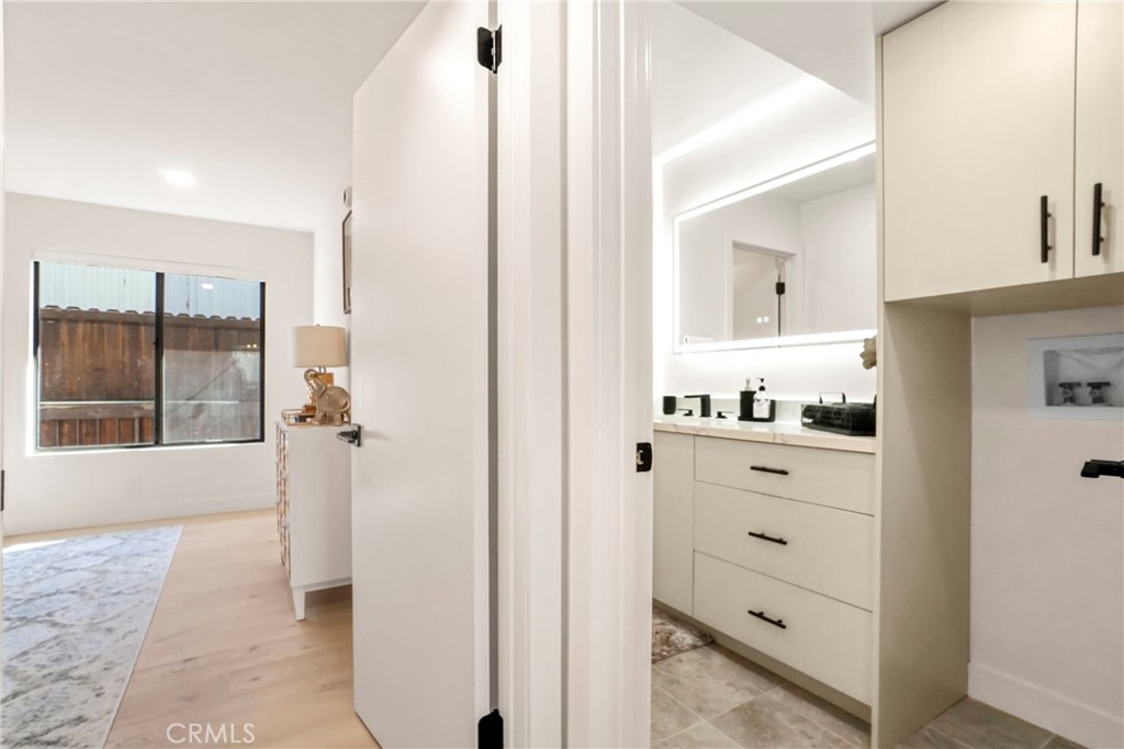 12938 Valleyheart Drive 5