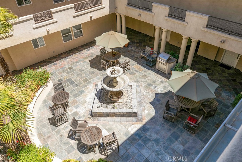 15206 Burbank Boulevard 107