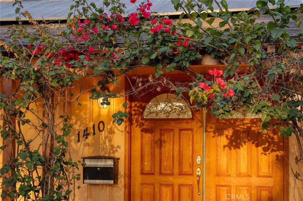 1410 Grandview Avenue