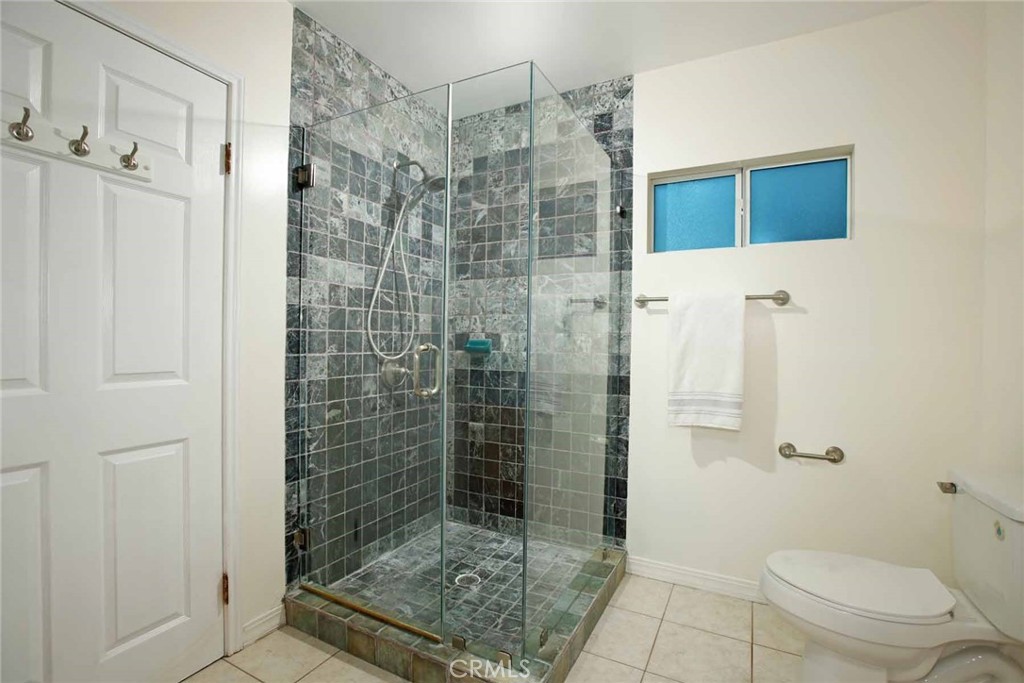 1410 Grandview Avenue