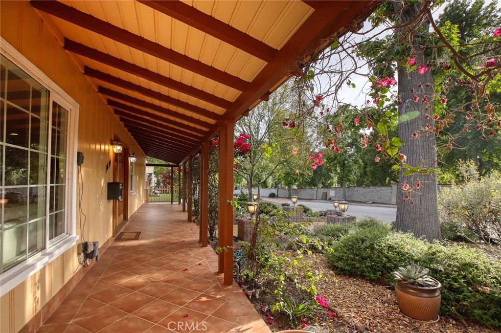 1410 Grandview Avenue