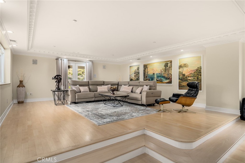 3426 Ayars Canyon