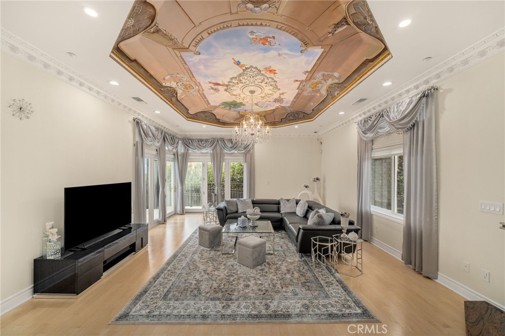 3426 Ayars Canyon