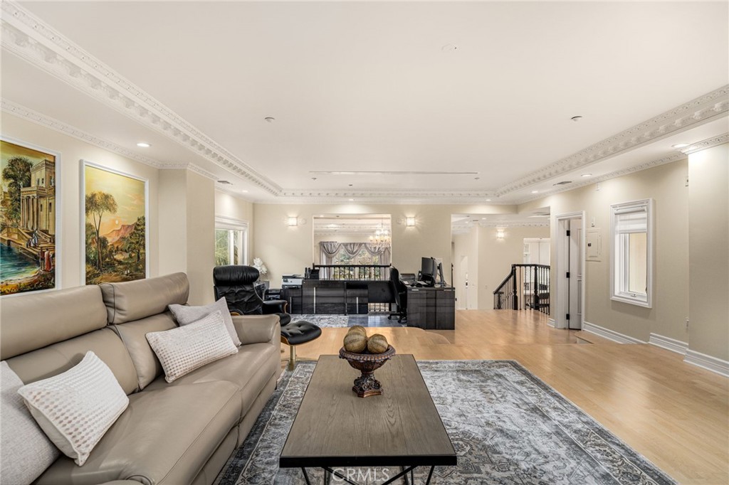 3426 Ayars Canyon
