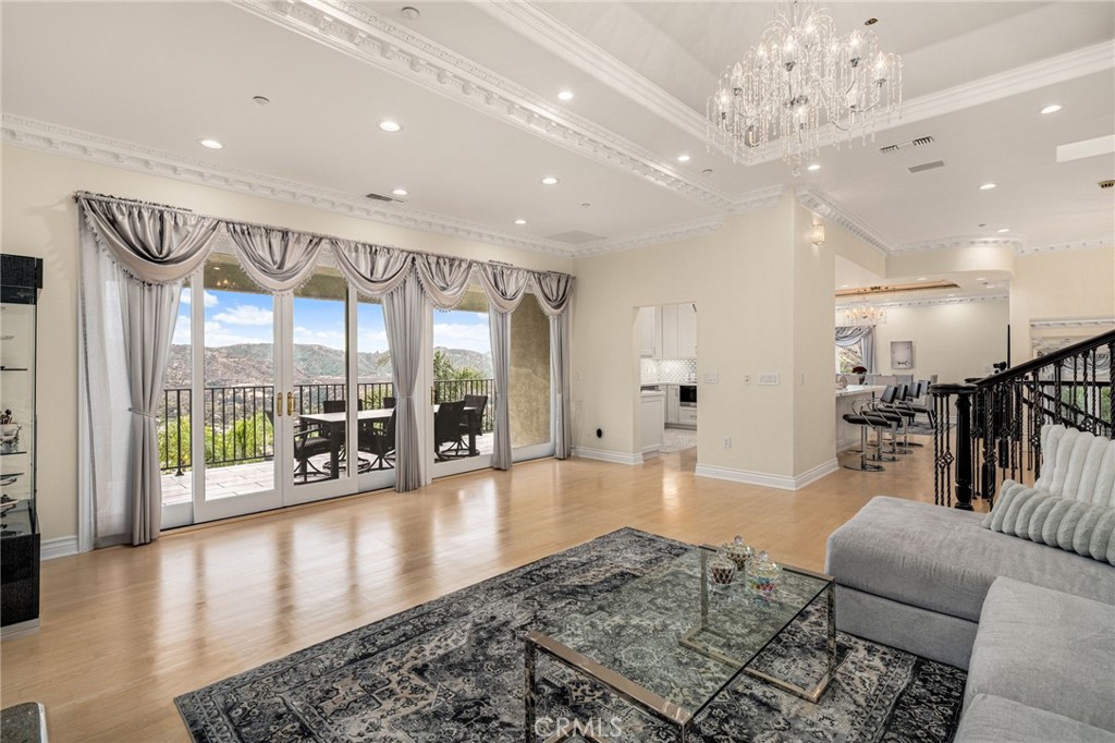3426 Ayars Canyon