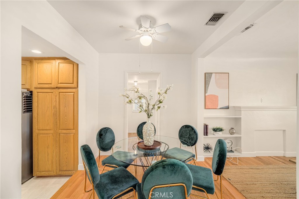 504 N Reese Place