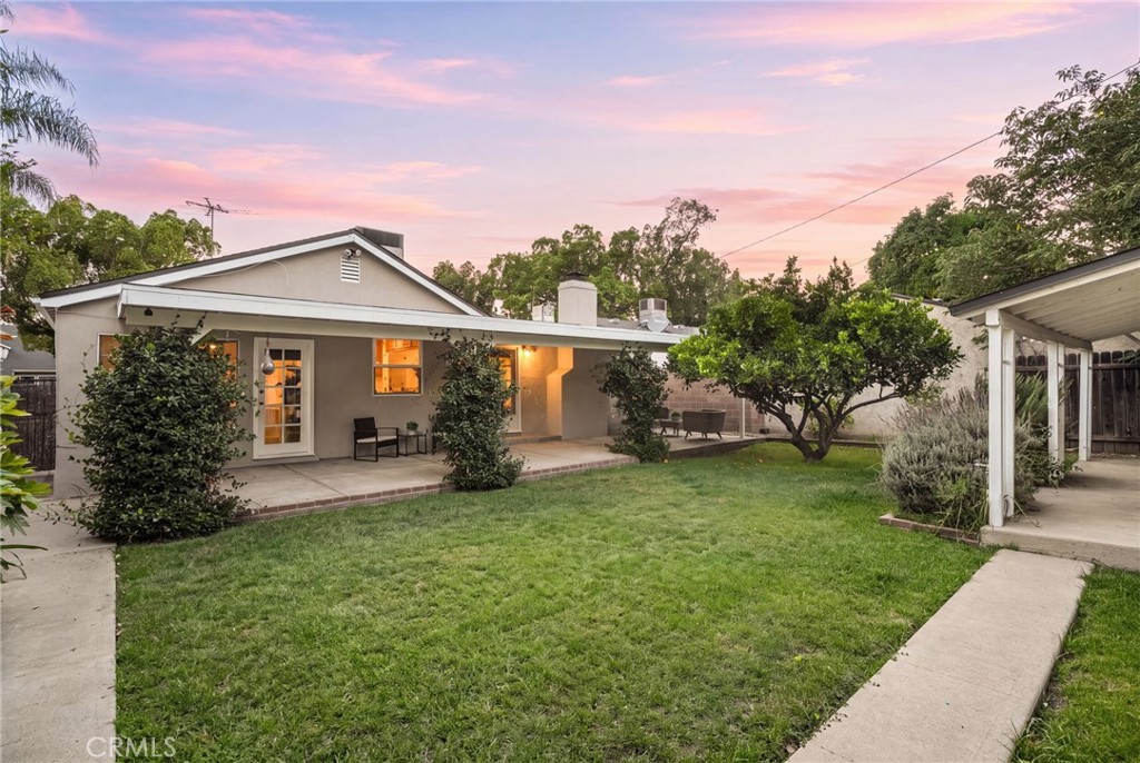504 N Reese Place