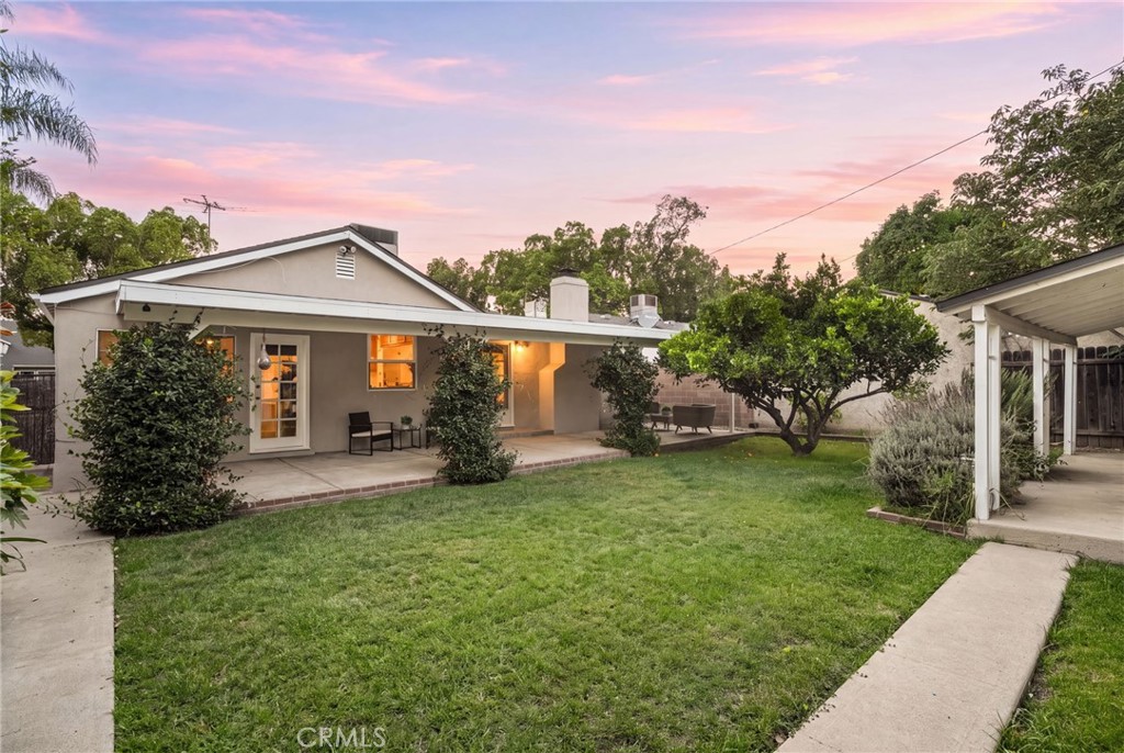 504 N Reese Place