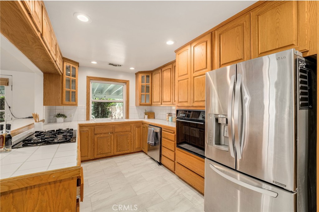 504 N Reese Place