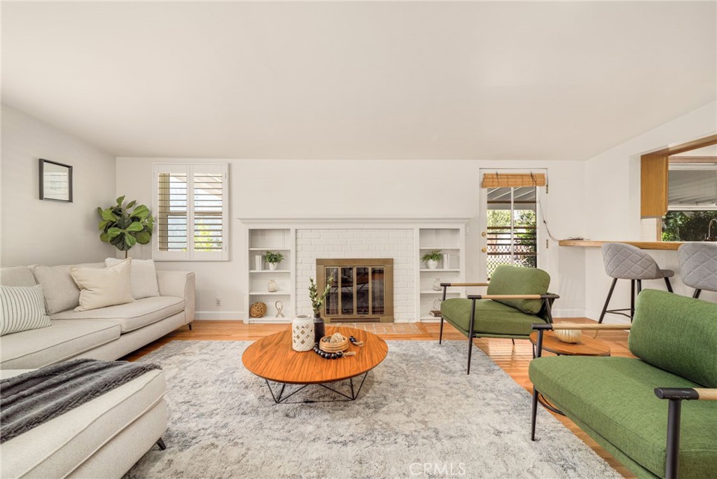 504 N Reese Place