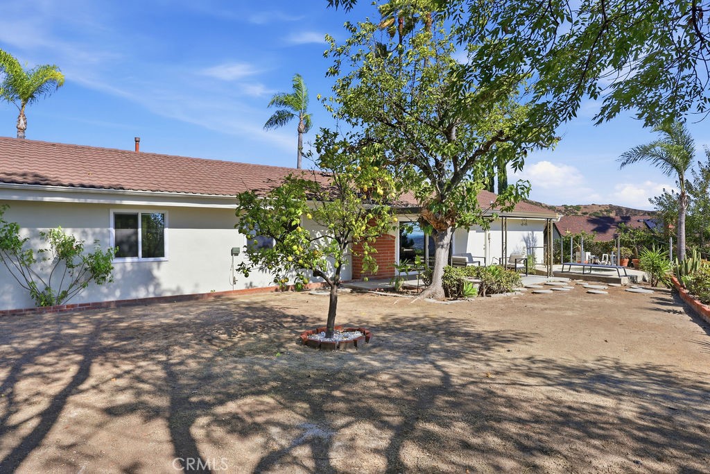 775 Ridge Drive