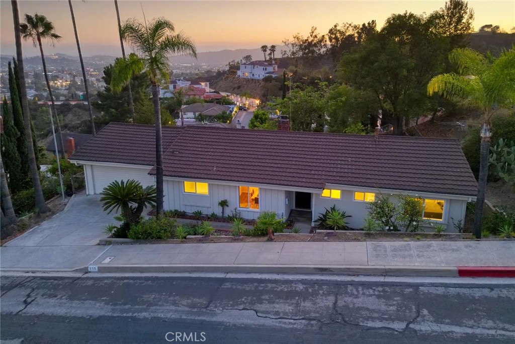 775 Ridge Drive