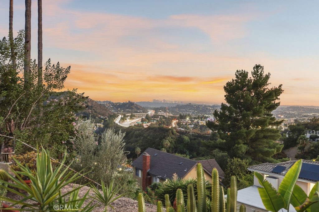 775 Ridge Drive