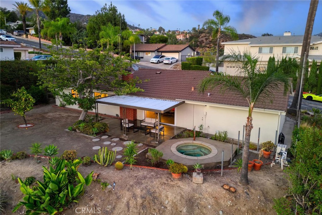 775 Ridge Drive