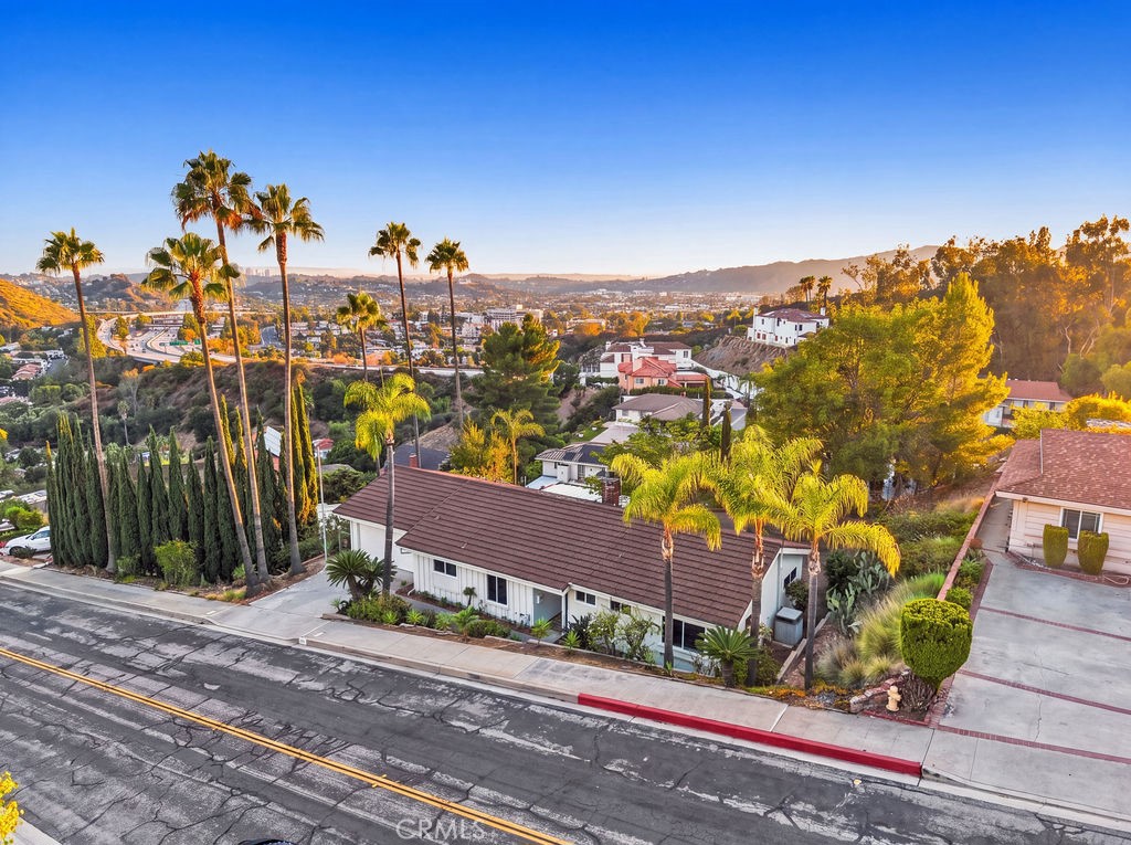 775 Ridge Drive