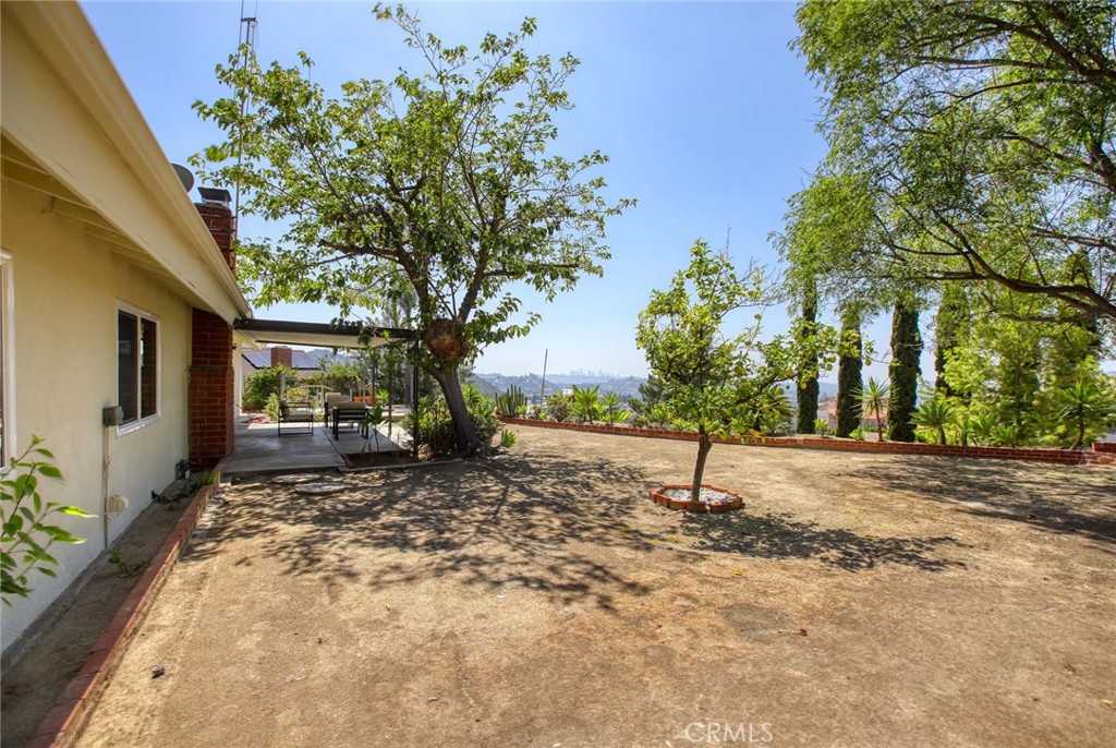 775 Ridge Drive