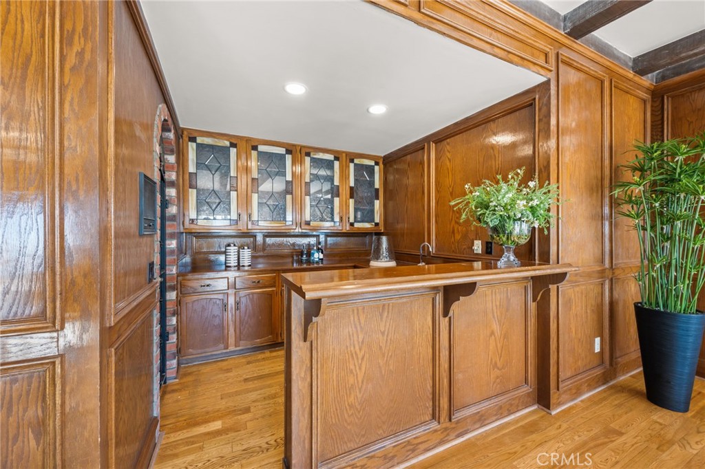 2521 Flintridge Drive