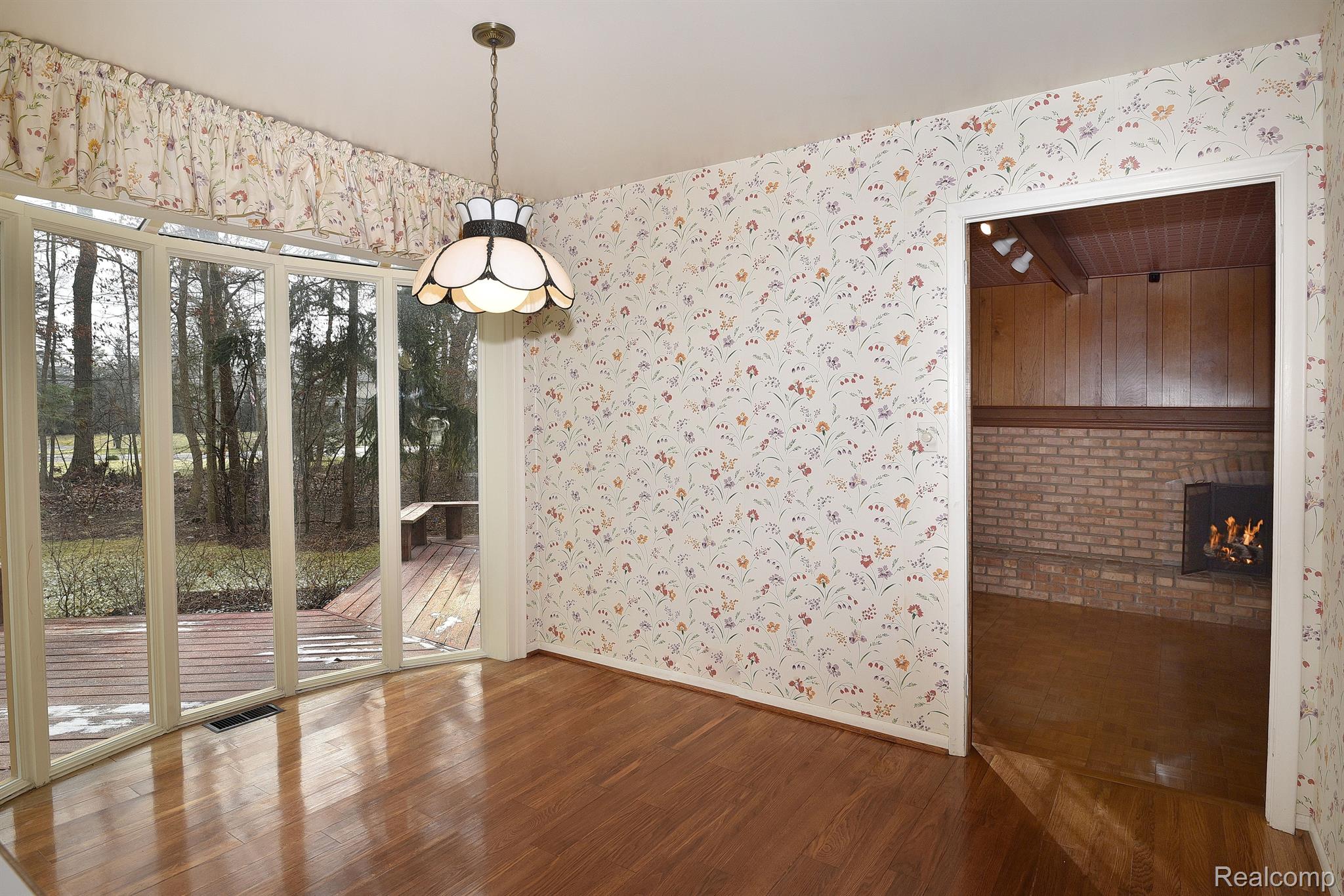 3130 CASWELL DR