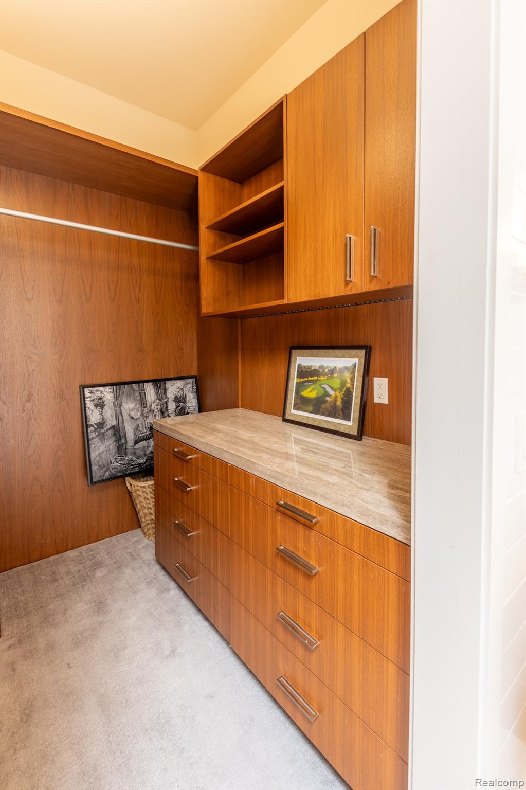 327 N Old Woodward Avenue Unit: 421