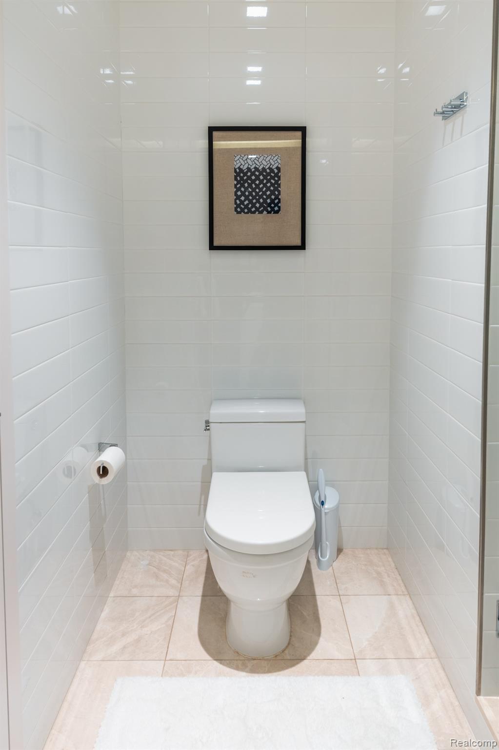 327 N Old Woodward Avenue Unit: 421