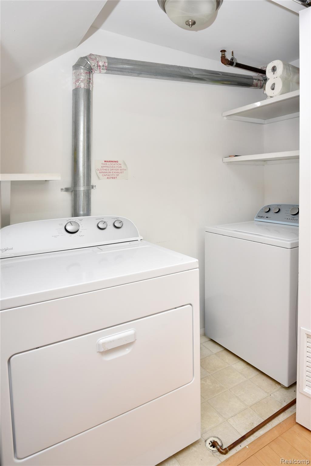 610 S TROY Street Unit: 202