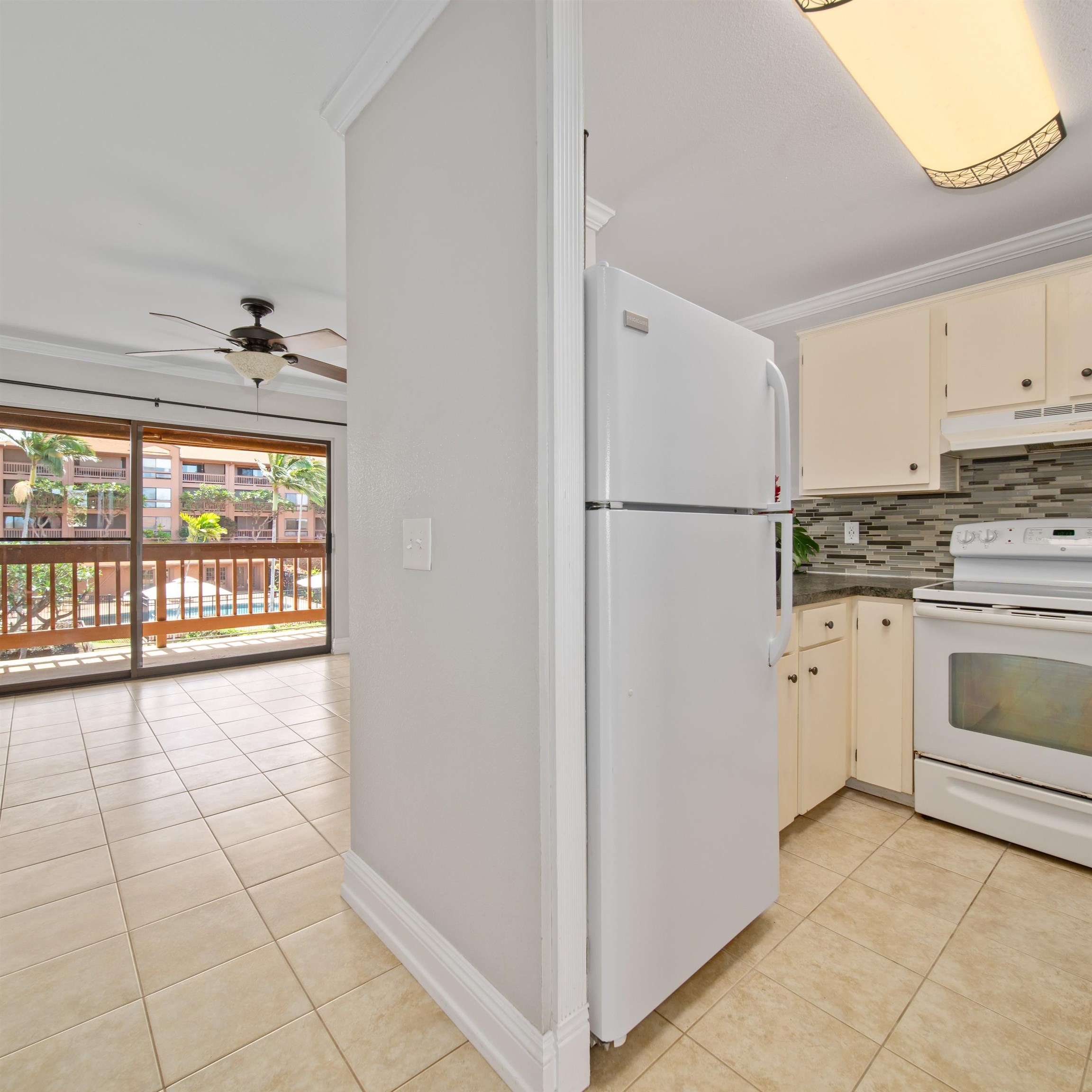 3740 Lower Honoapiilani Rd Unit: A301