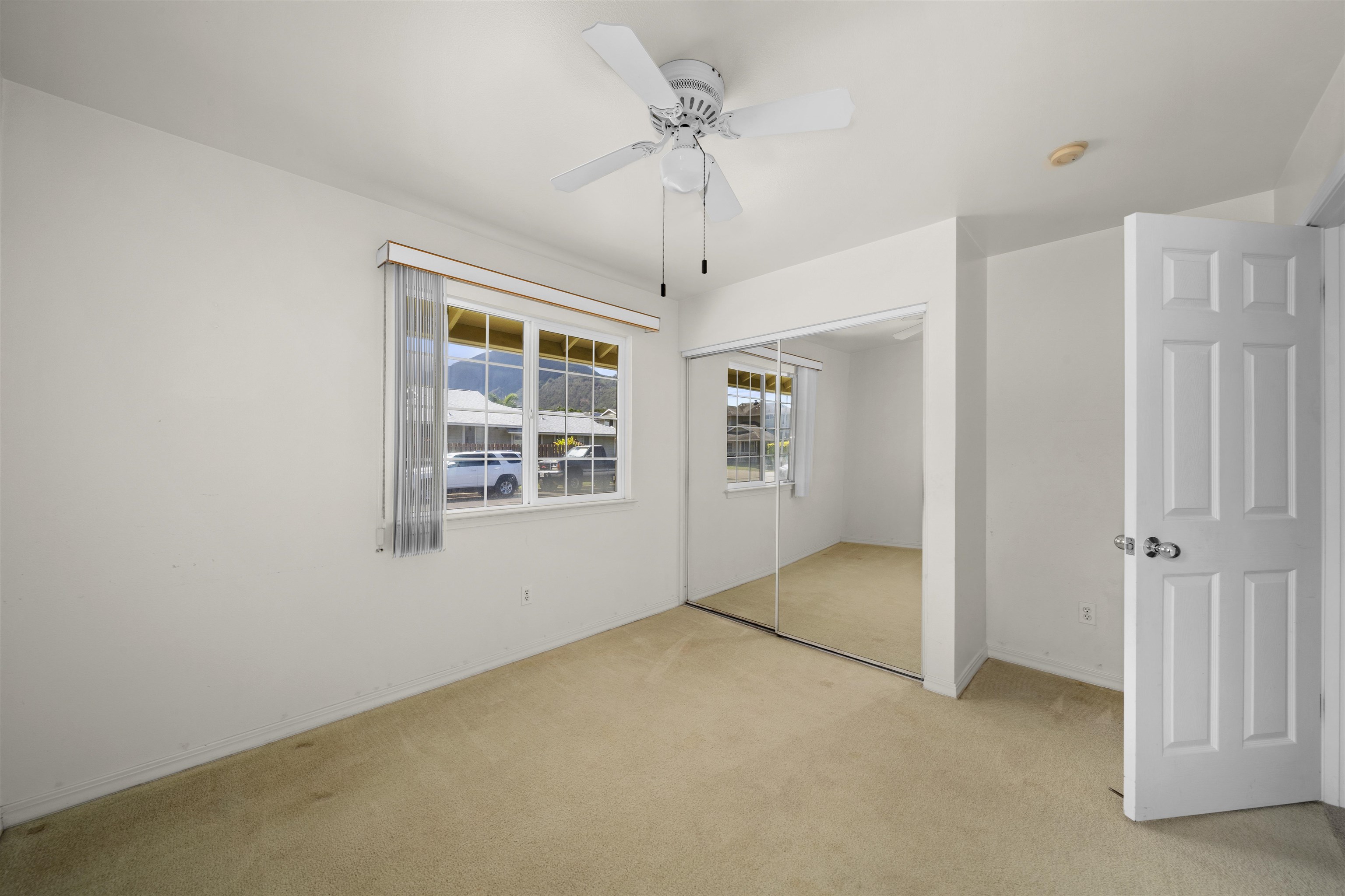 171 Poniu Cir