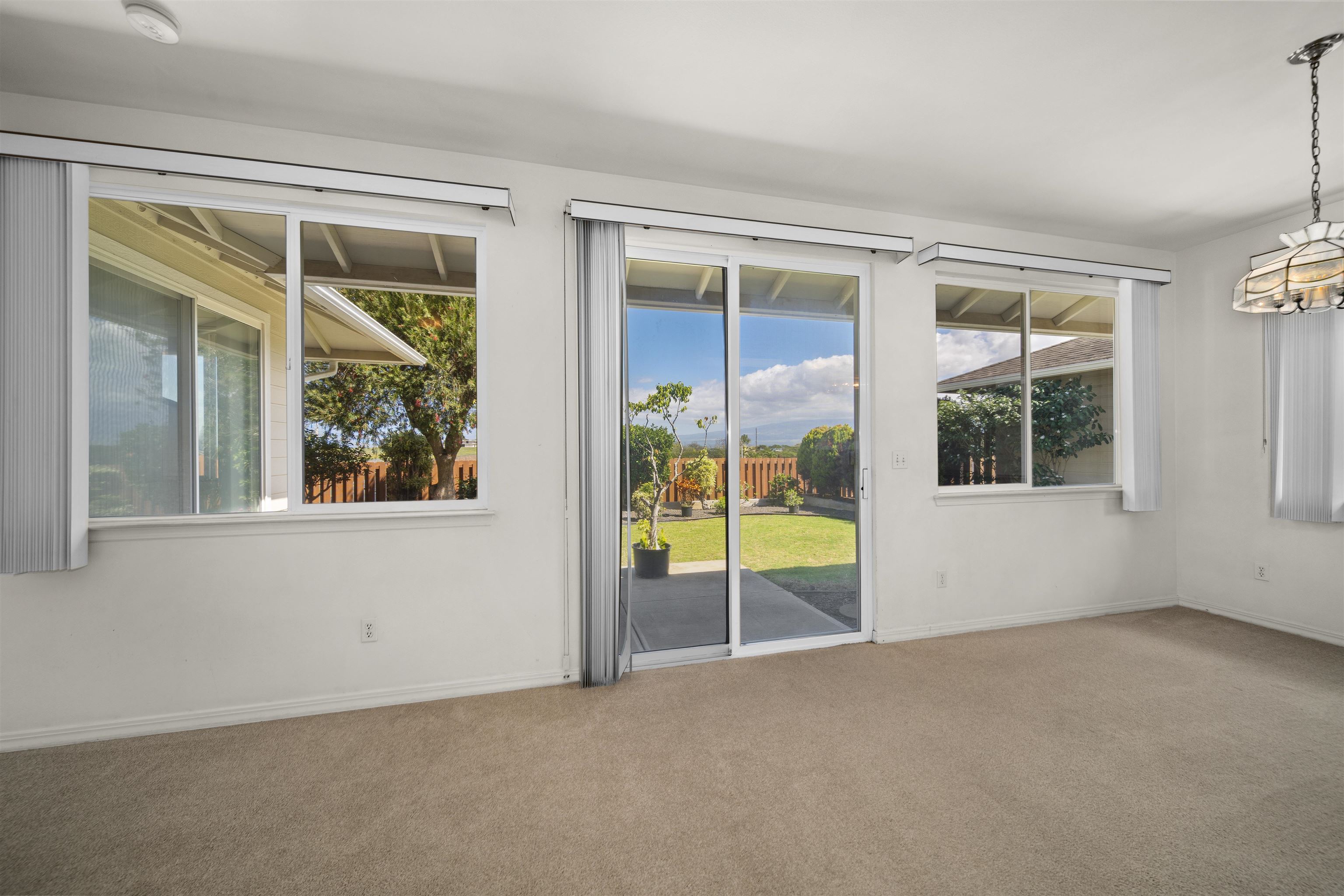 171 Poniu Cir