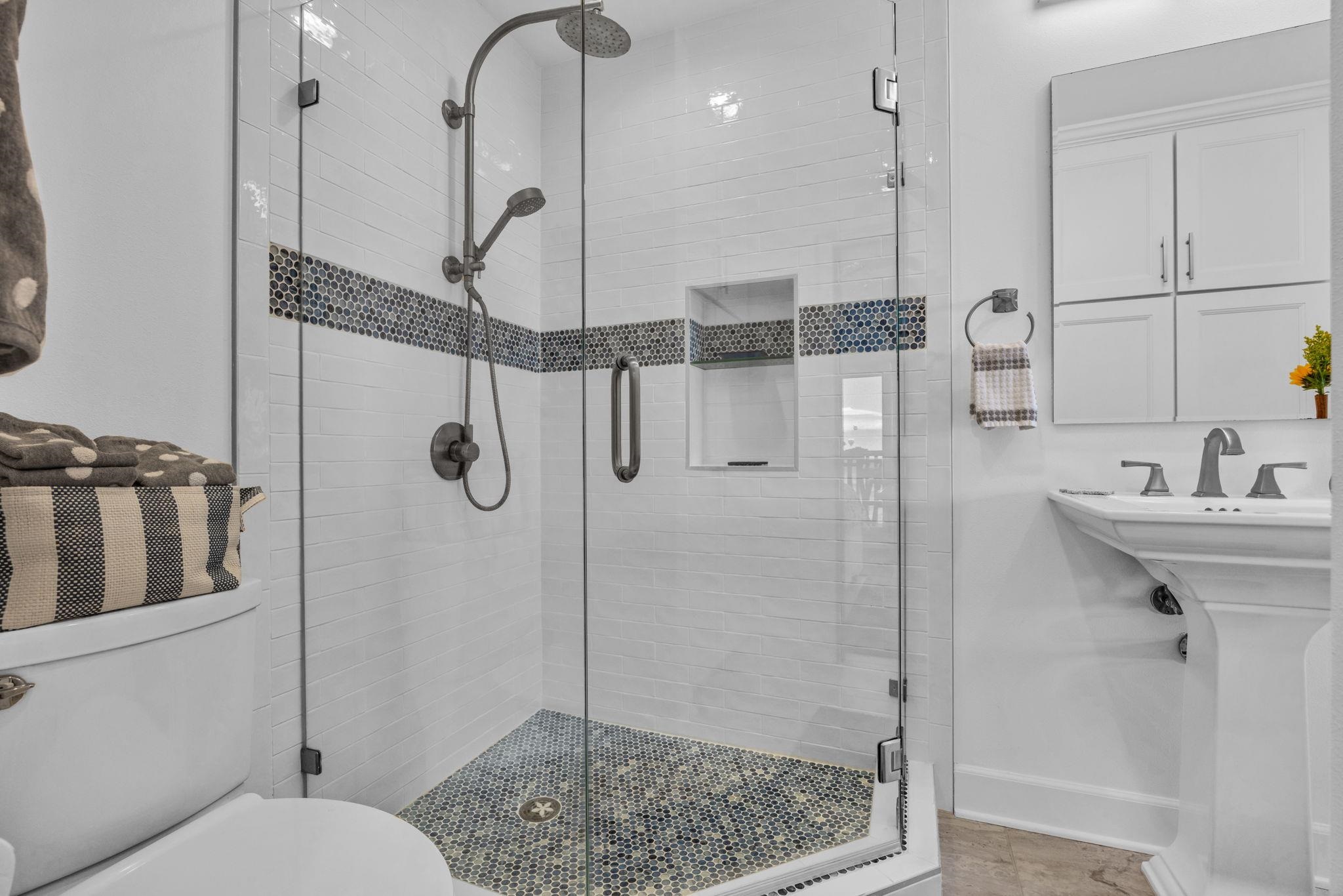 4435 Lower Honoapiilani Rd Unit: 203