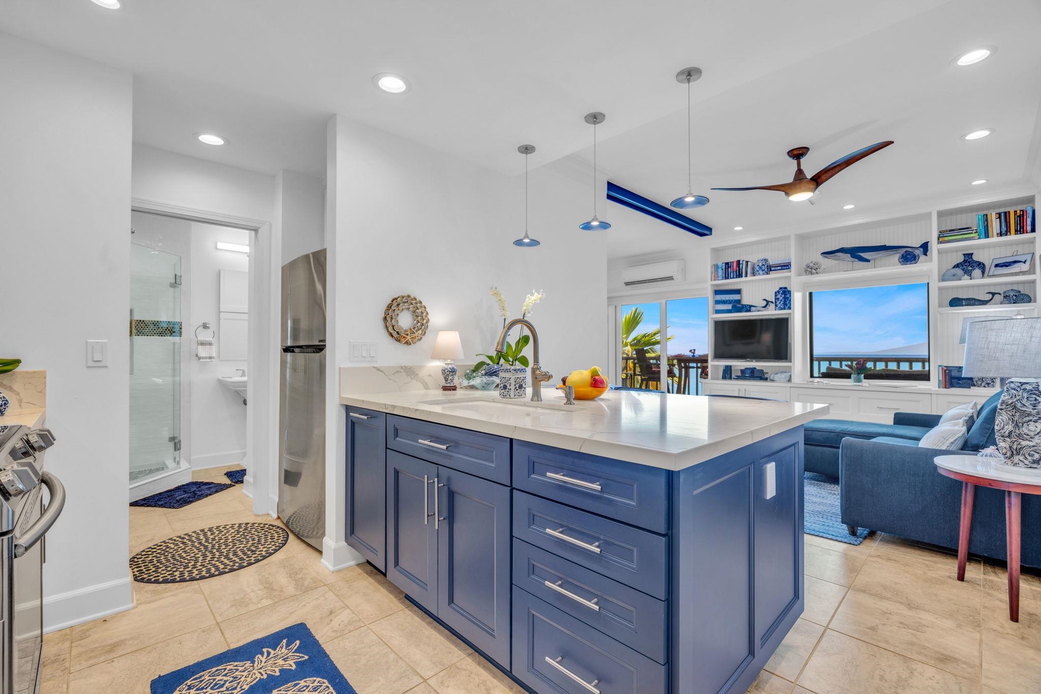 4435 Lower Honoapiilani Rd Unit: 203