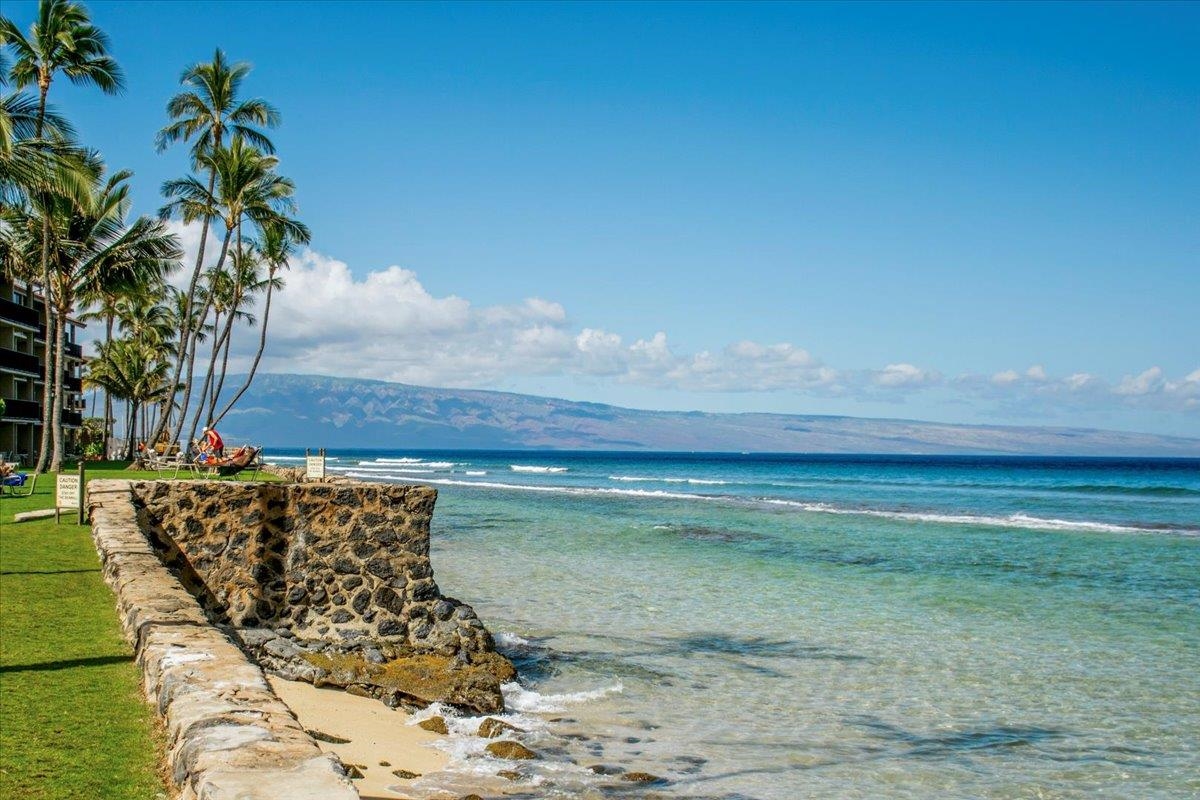 3543 Lower Honoapiilani Rd Unit: J302