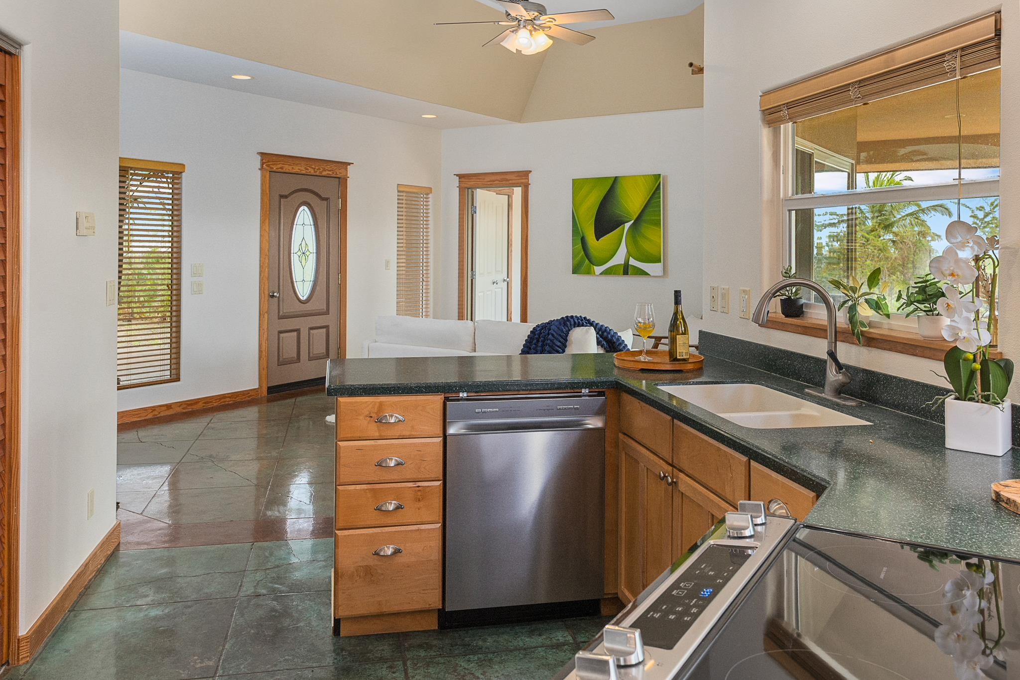 68 Awaiku St Unit: B