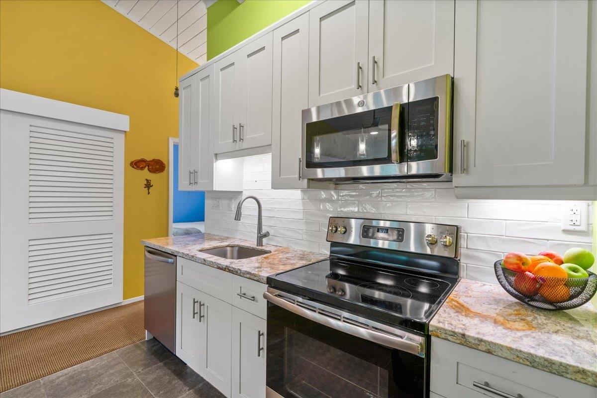 4440 Lower Honoapiilani Rd Unit: 237