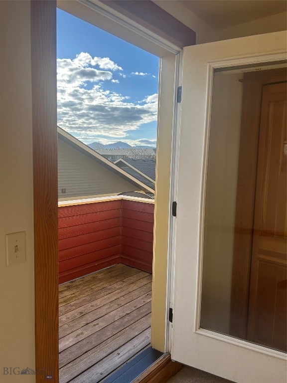 156 N Hanley Avenue A