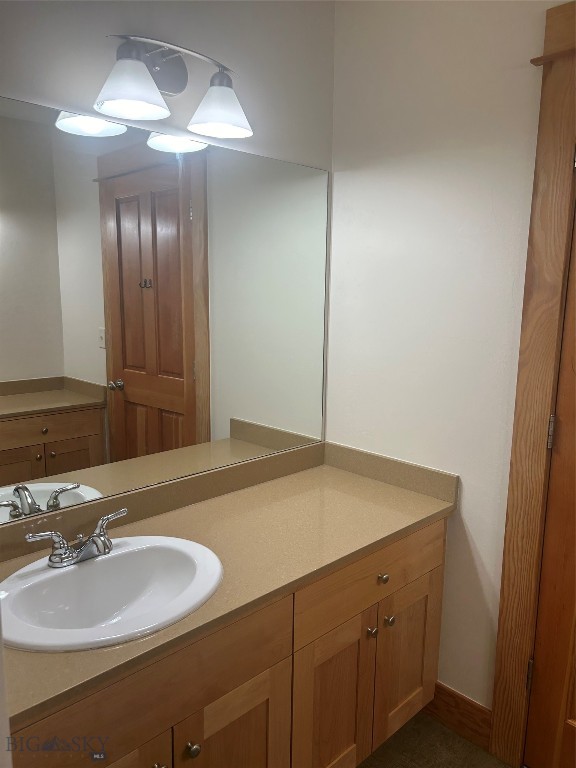 156 N Hanley Avenue A