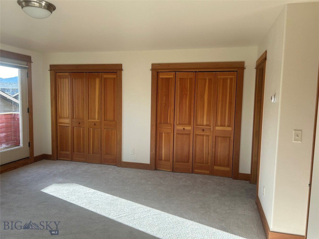 156 N Hanley Avenue A