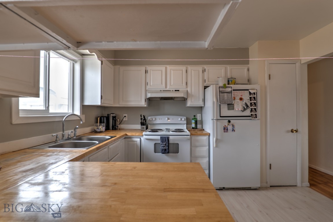 206 W Front Street