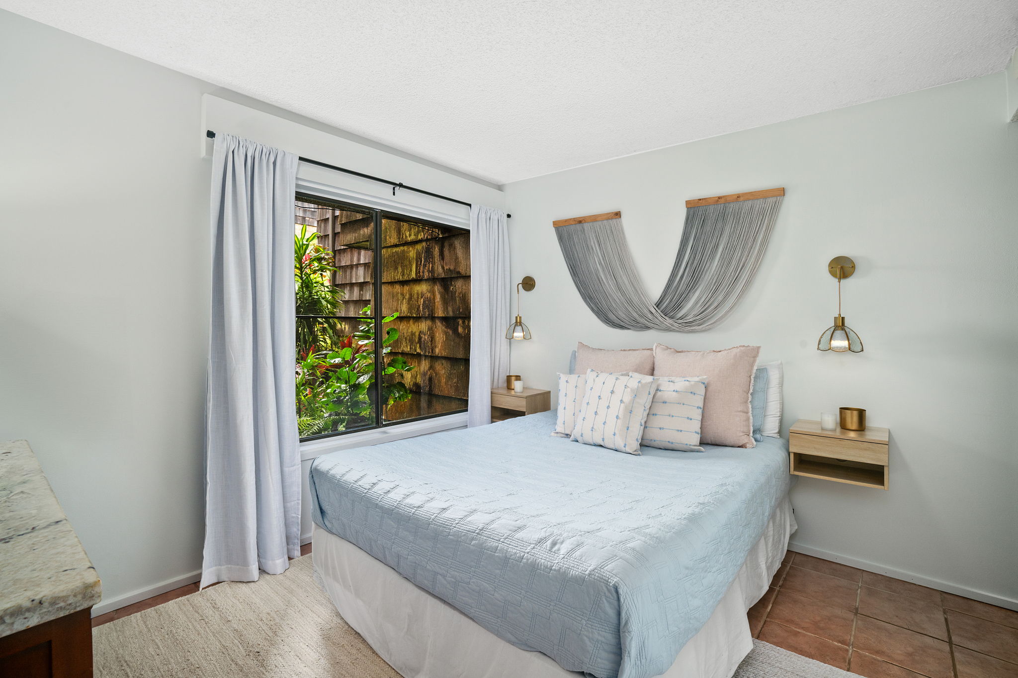 3700 KAMEHAMEHA RD B1B