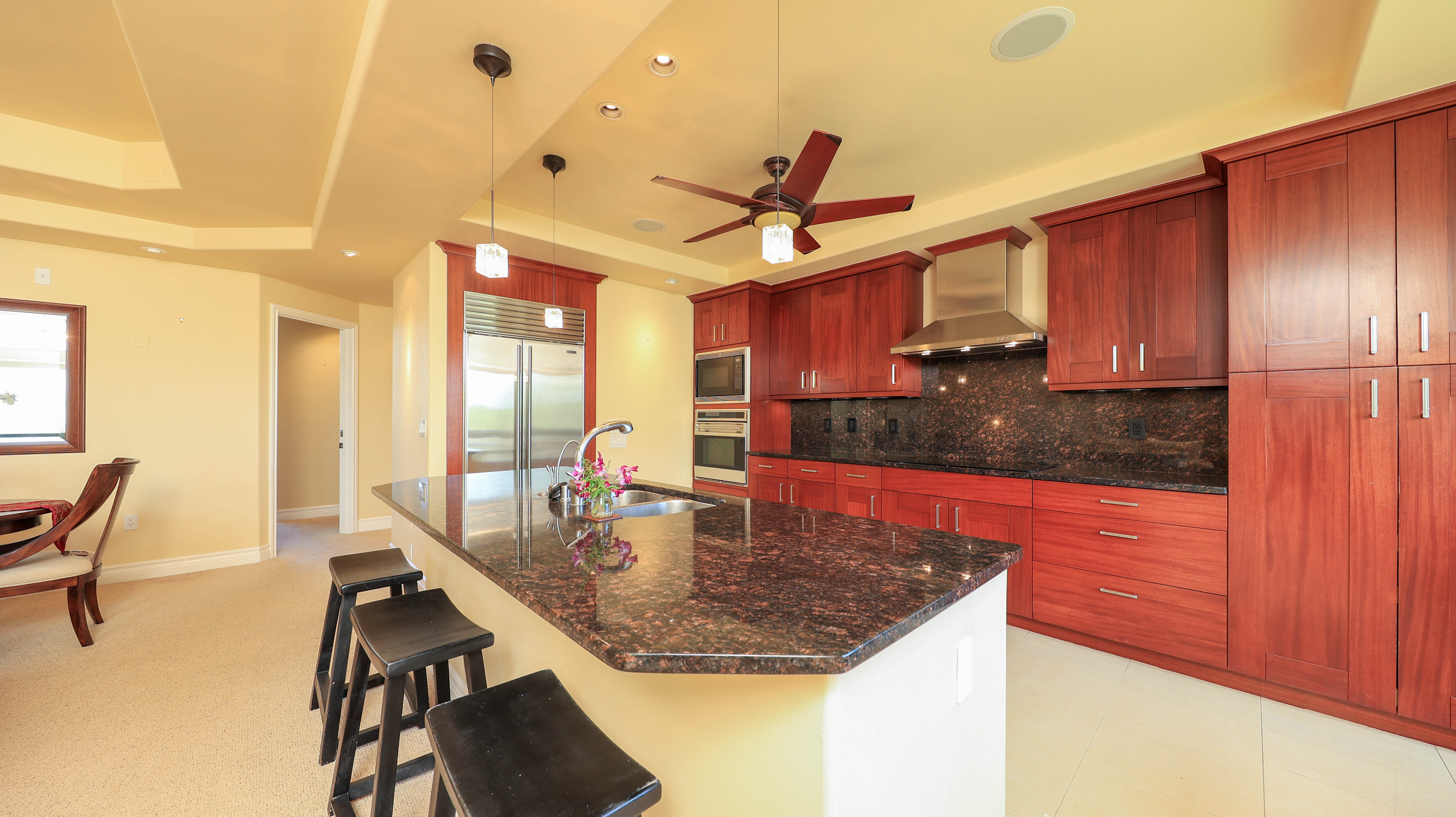 4100 QUEEN EMMA'S DR 76