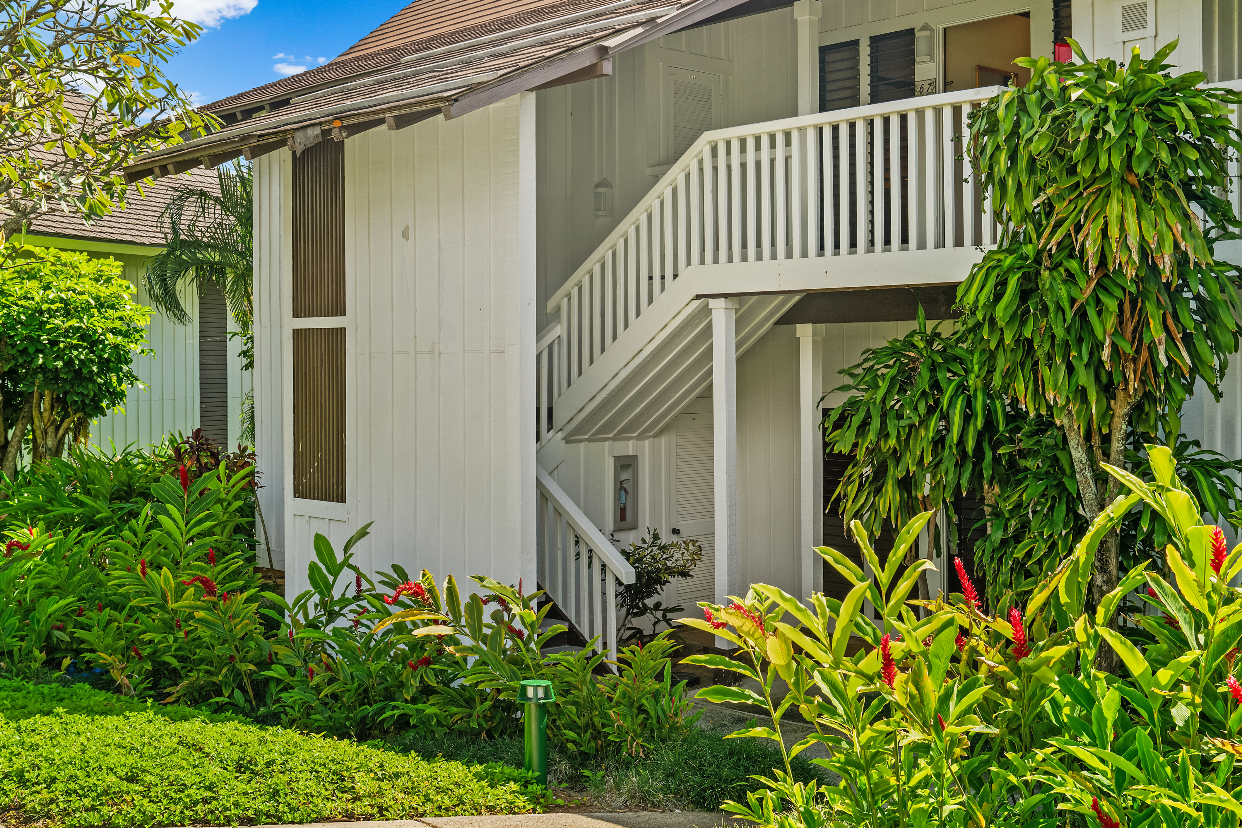 2253 POIPU RD 67
