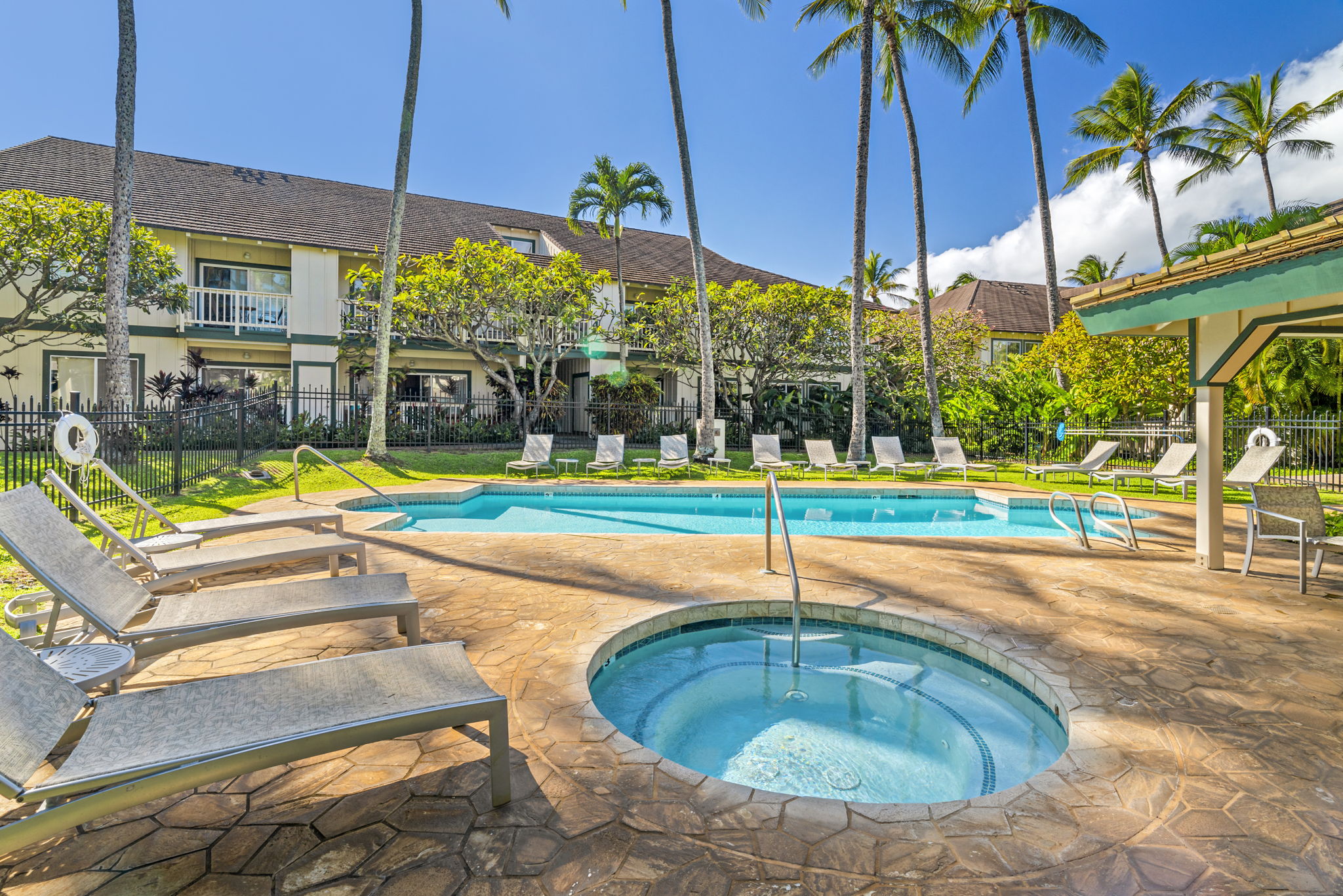 1831 POIPU RD 823