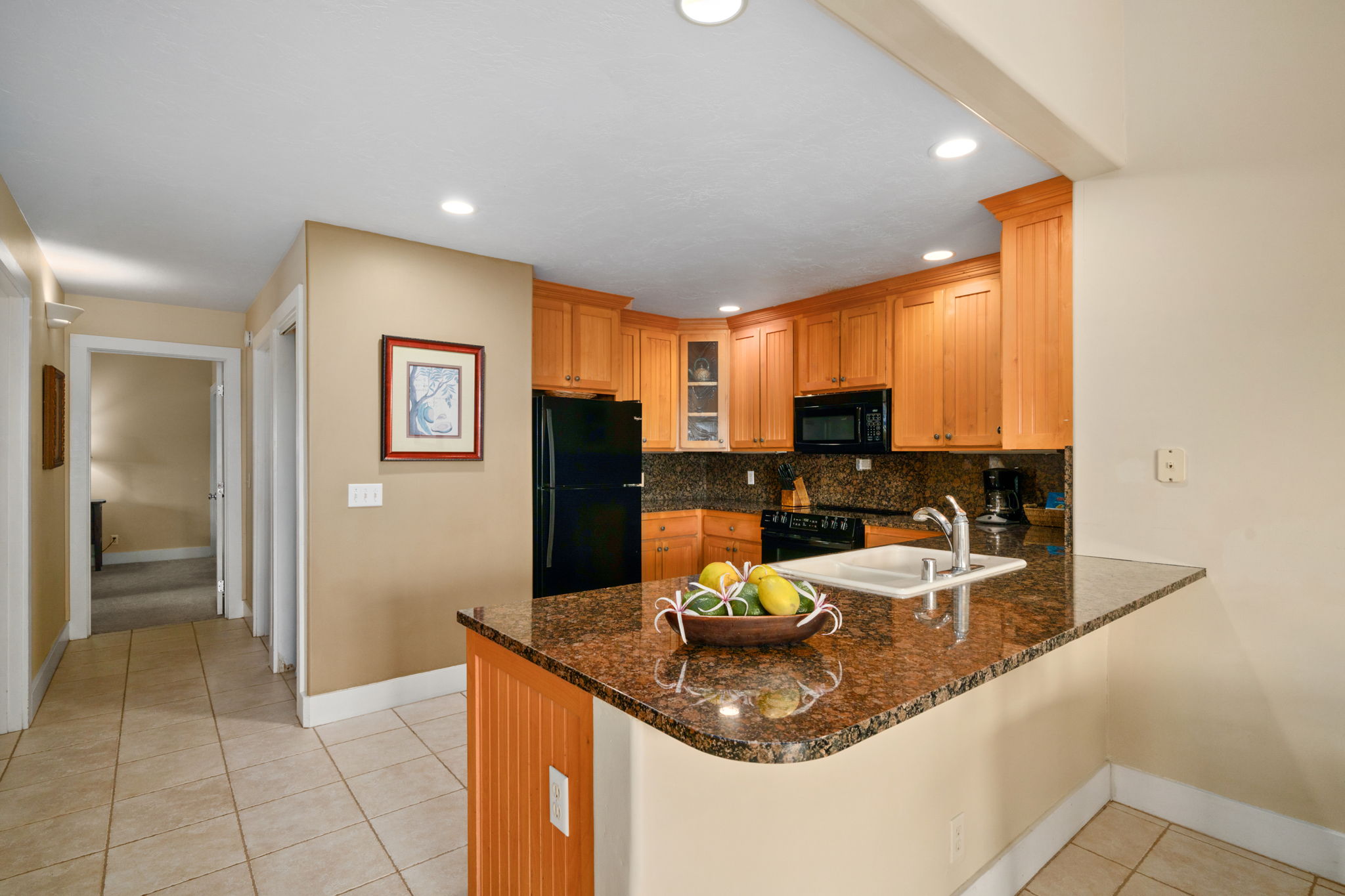 1831 POIPU RD 823