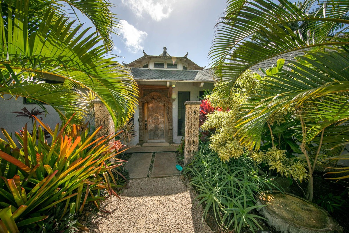 2661 HALALU ST 2