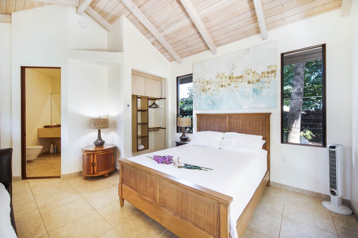 2661 HALALU ST 2