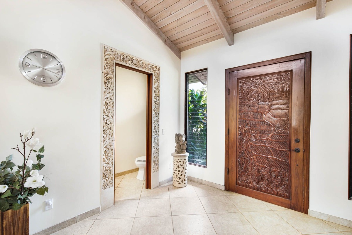 2661 HALALU ST 2