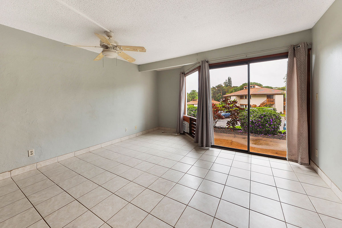 4701 KAWAIHAU RD A101